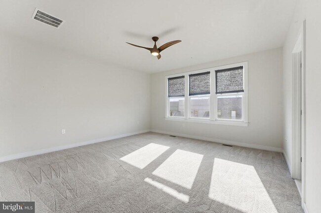 Building Photo - 13331 Launders St