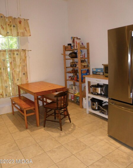 Shared Kitchen - 1069 Elm St