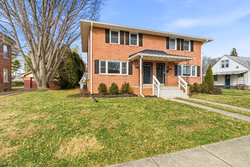 Building Photo - 707 Fairview Ave