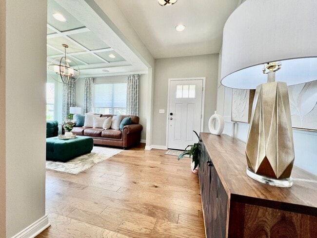 Building Photo - Large Executive home in Beavercreek Well d...