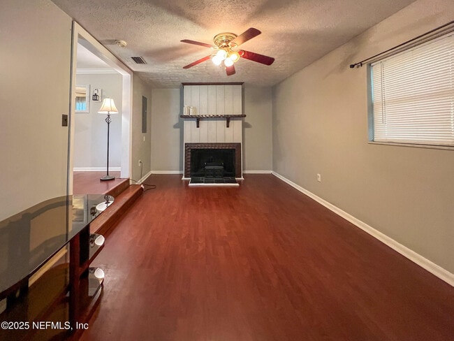 Building Photo - 8339 Holly Hill Cove