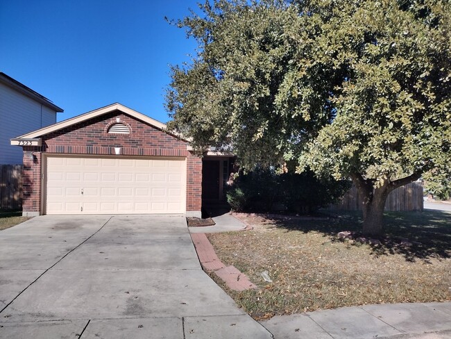 Primary Photo - Corner lot in a gated community