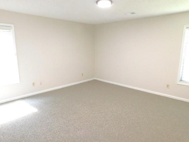 Building Photo - 5502 Jamestowne Ct