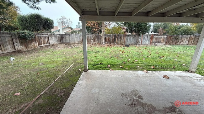 Building Photo - Beautiful 4 Bedroom home.