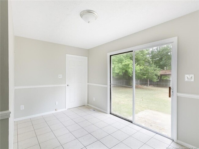 Building Photo - 6714 Seaford Dr