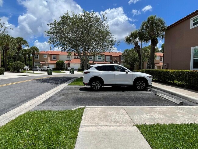 Building Photo - 777 NW 151st Ave