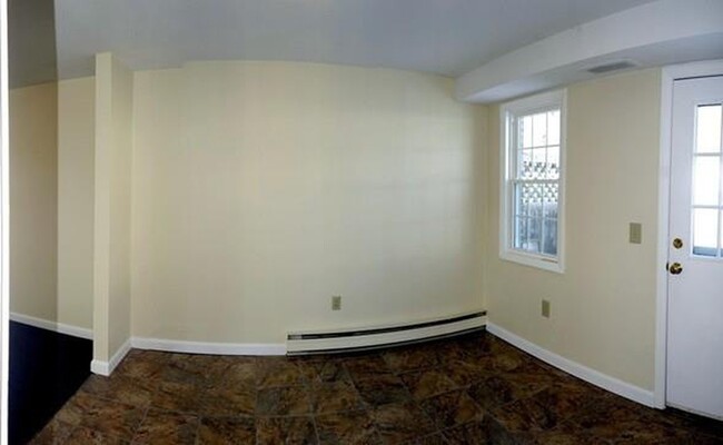 Building Photo - 252 West St