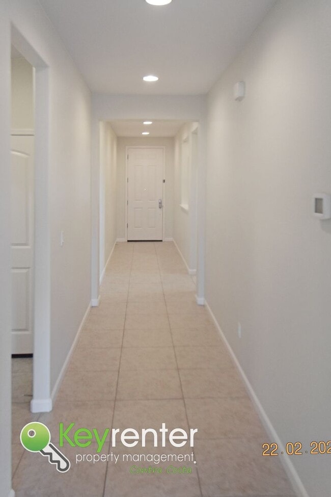 Building Photo - Spacious One-Story Vacaville Home on a Cul-De-Sac!