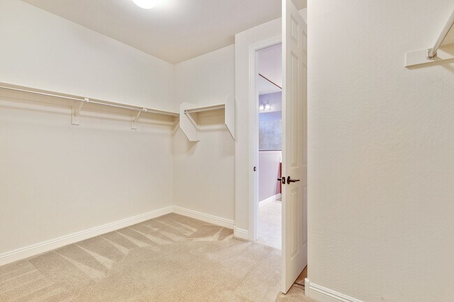 Building Photo - 3 Bed 2 Bath Home In Peoria