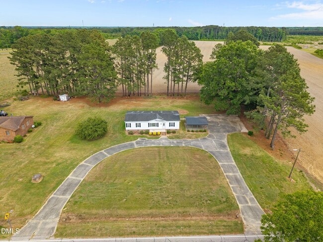 Building Photo - 8540 Godwin-Falcon Rd