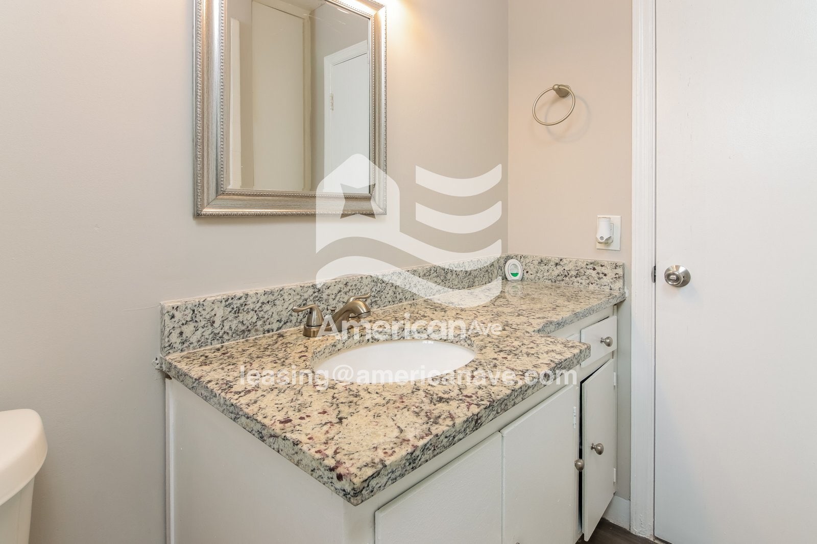 Building Photo - 453 Camden Dr