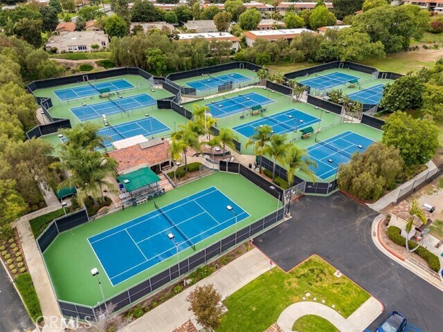 Building Photo - 359 Avenida Castilla