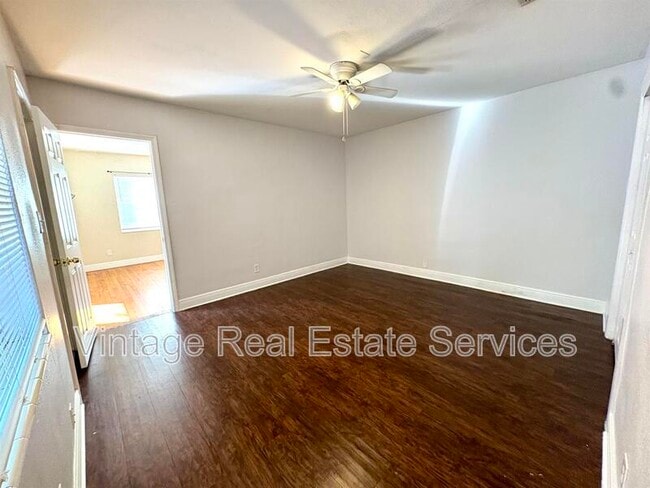 Building Photo - 2168 8th Ave N