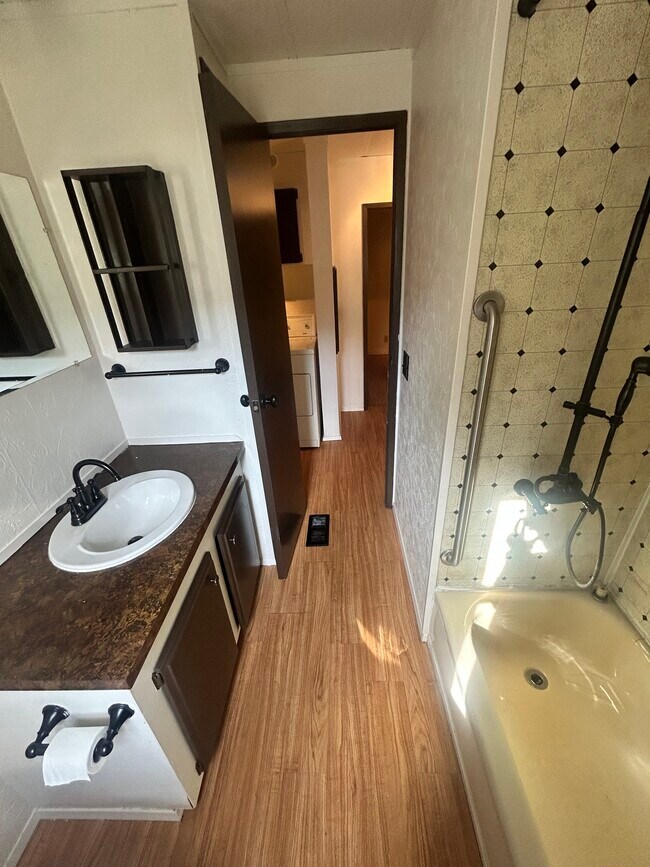 Building Photo - 8510 Cimarron Way