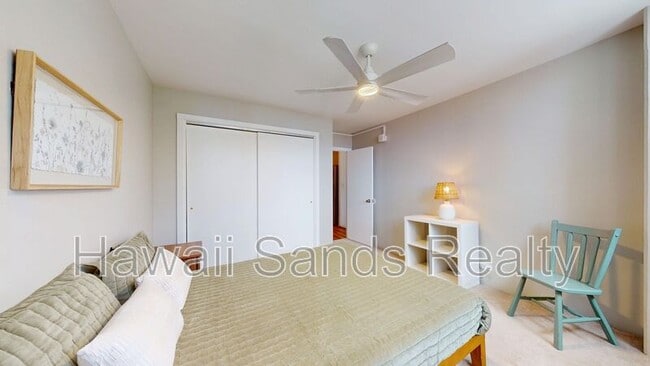 Building Photo - 2442 Kuhio Ave