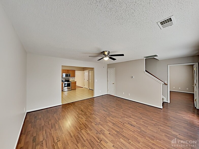 Building Photo - 929 Schofield Ln