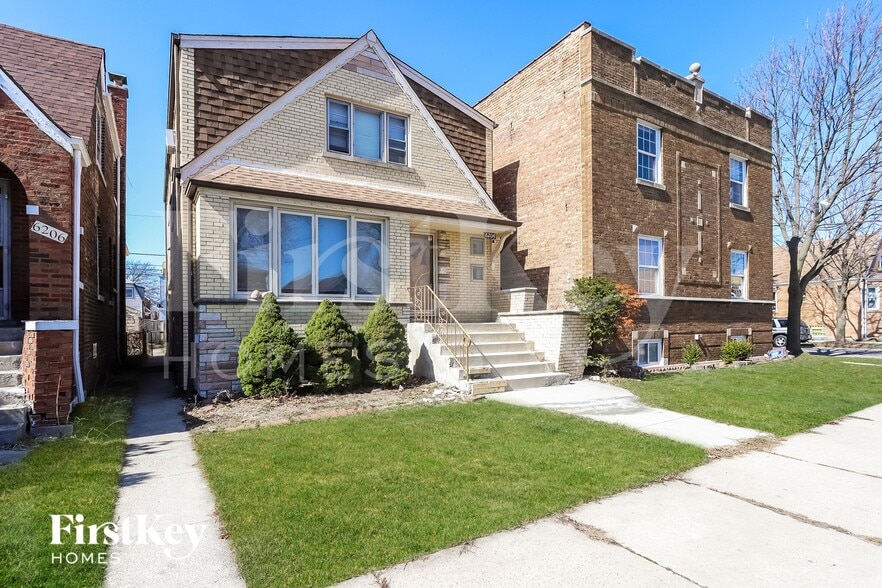 Building Photo - 6204 S Kildare Ave