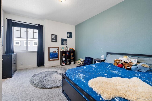 Building Photo - For Rent | $4,395/Month | 5 Bed | 4 Bath