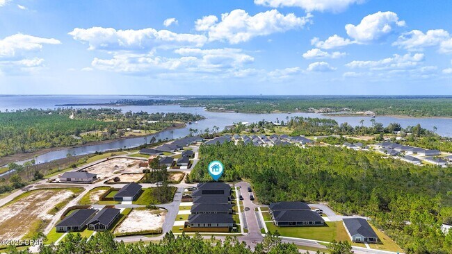 Building Photo - 11434 Palm Breeze St