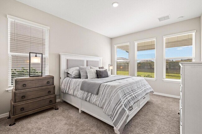 Building Photo - 9312 Tequila Sunrise Dr