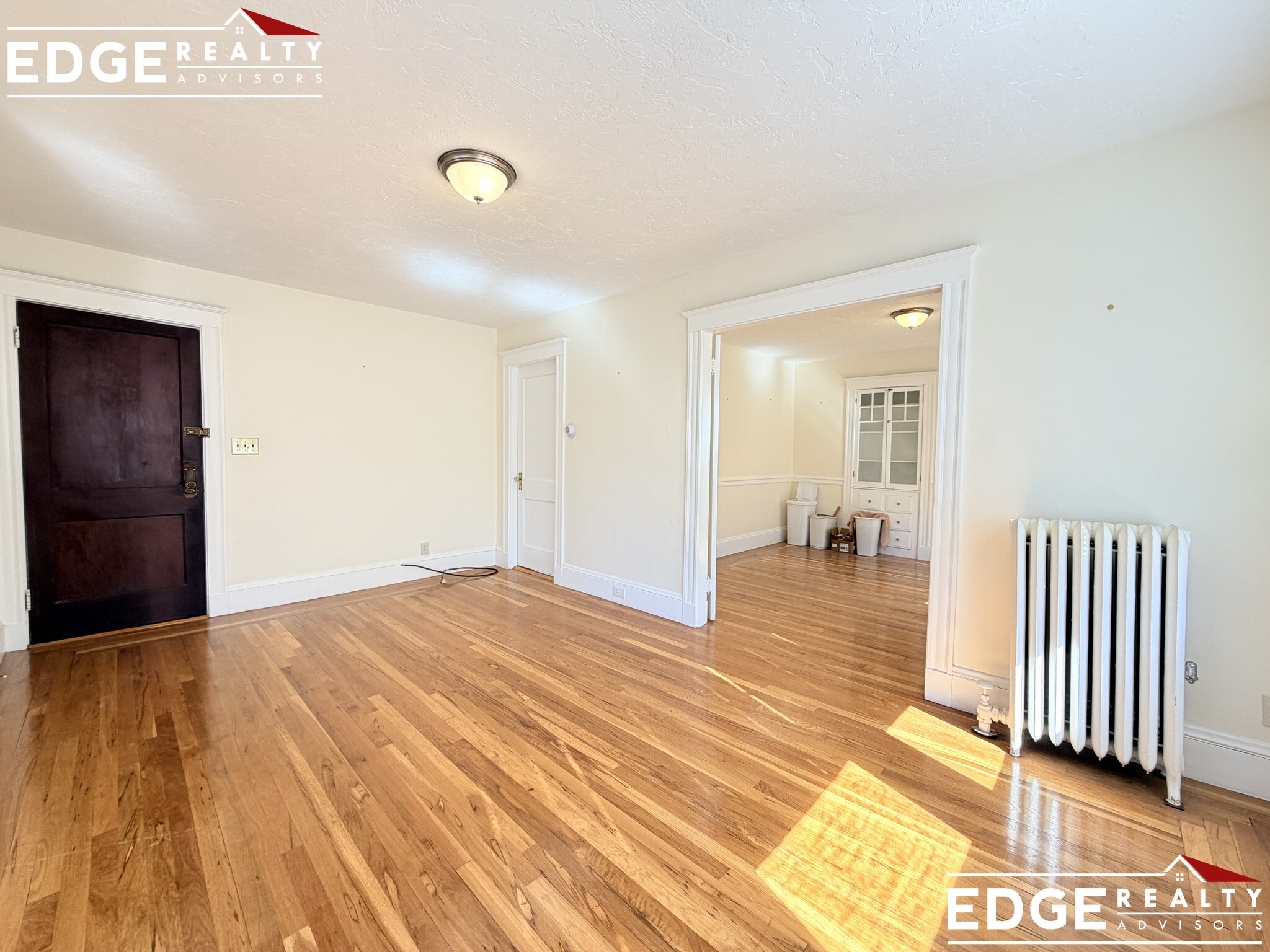 Building Photo - 62 S Hobart St