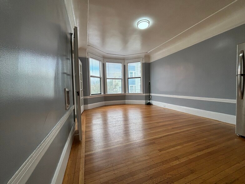 Living Room - 2120 Clement St