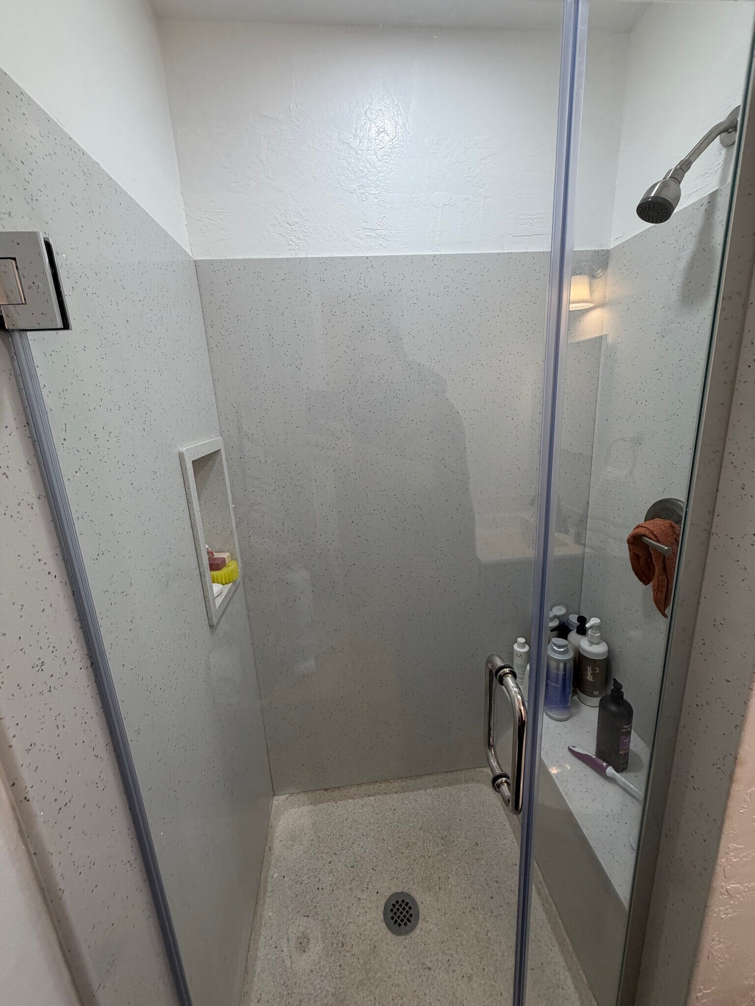 Building Photo - 457 E N St