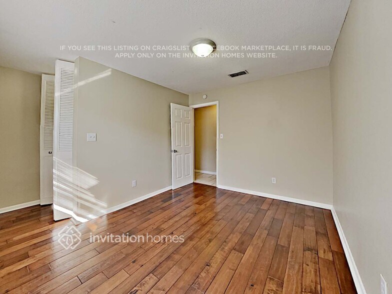 Building Photo - 2525 Kiowa Trail