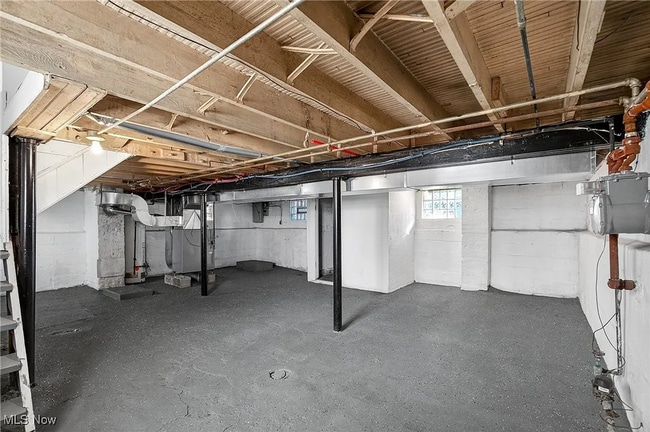 Building Photo - 11209 Continental Ave