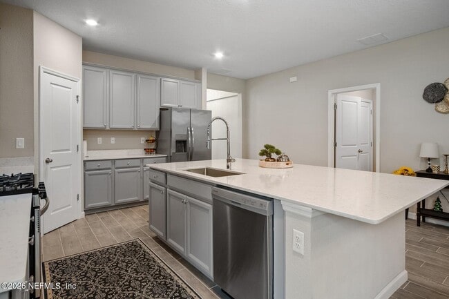 Building Photo - 619 Brown Bear Run