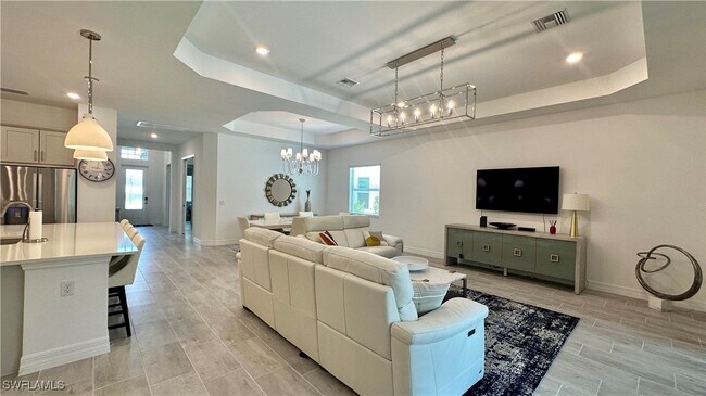 Building Photo - 14105 Blue Bay Cir