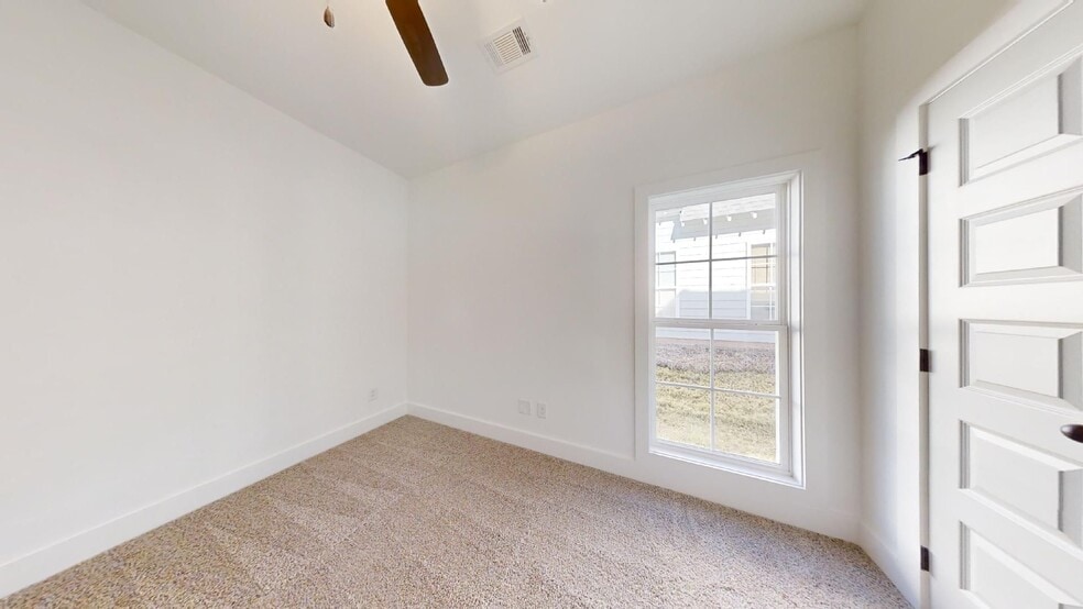 Building Photo - Brand New Twin Home in Fox Run Village