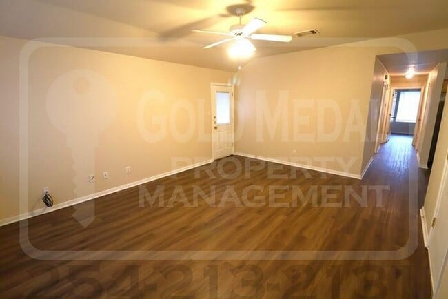 Building Photo - 1720 Aztec Trce