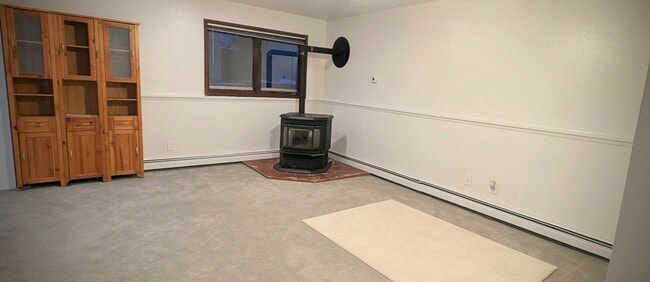 Building Photo - 1240 Joyce Dr