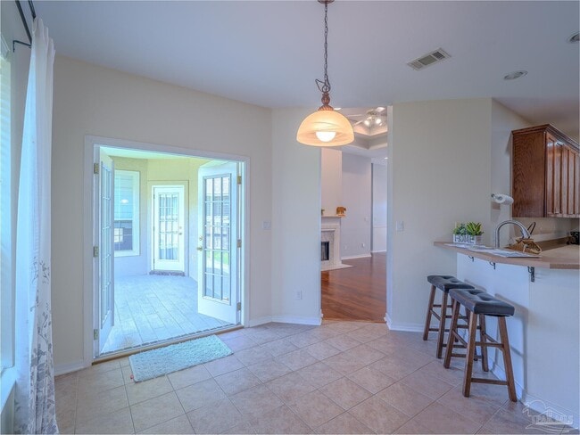 Building Photo - 4986 Vizcaya Dr