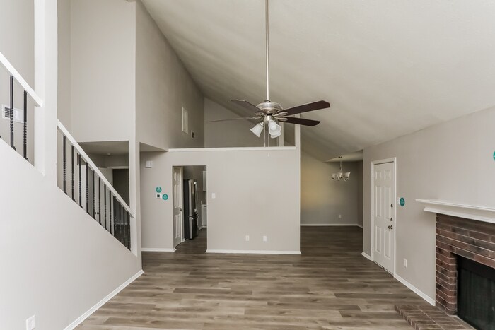 Building Photo - 6504 Pilgrim Ln
