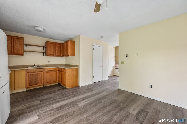 Building Photo - 54 Buckridge Rd