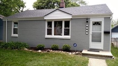 Building Photo - 2431 Harris St