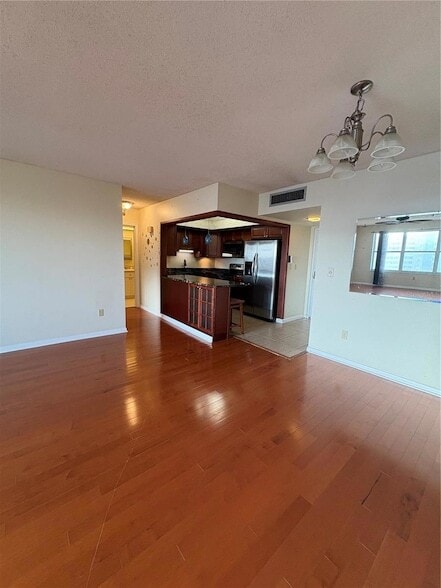 Building Photo - 5220 Brittany Dr S