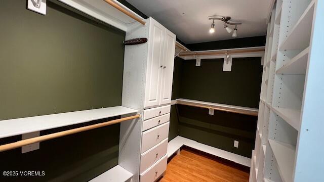 Building Photo - 33 Kinglet Ave