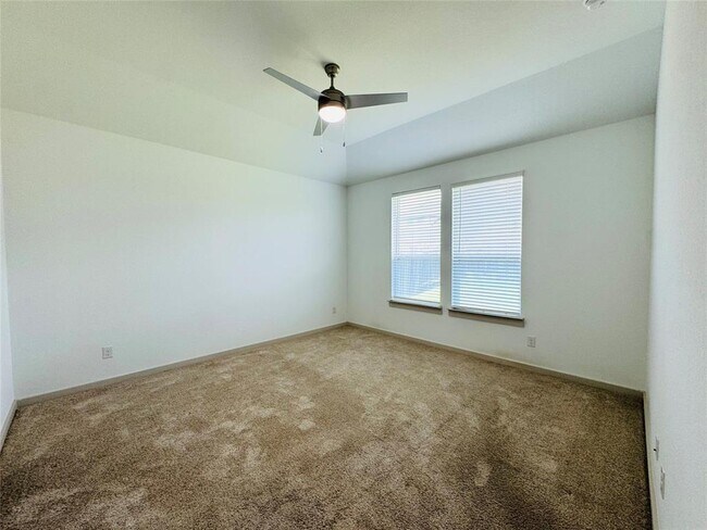 Building Photo - 3011 Jackmans Diamond