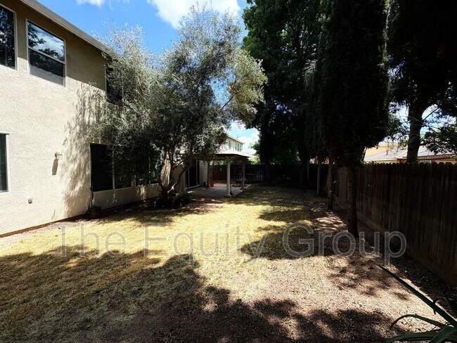Building Photo - 3047 W Harold Ct