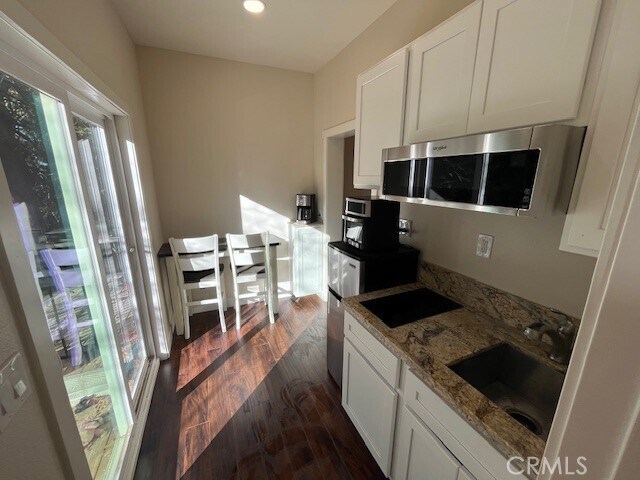 Building Photo - 601 Sunderland Ct