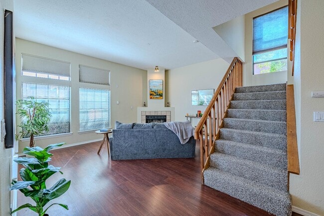 Building Photo - 7725 Pinewood Dr NW