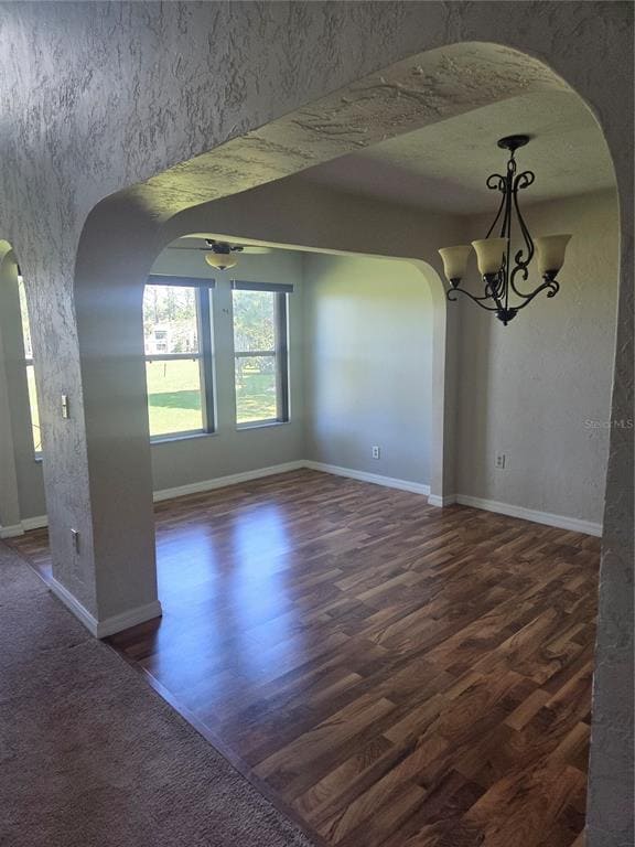 Building Photo - 23204 Sandalwood Dr