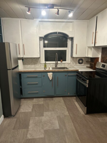 Building Photo - 2310 S Grant Ave