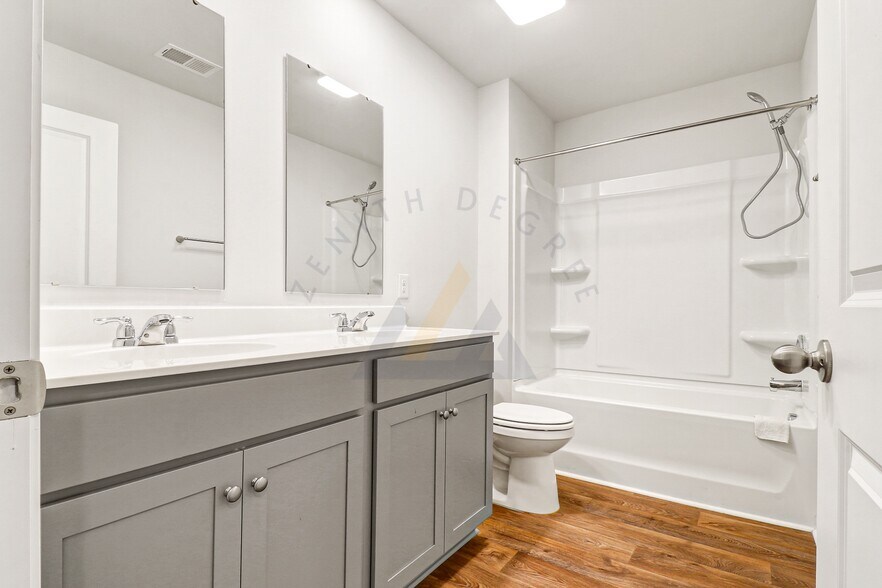 Building Photo - 110 Cedar View Cir