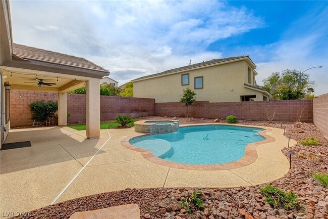 Building Photo - 2517 Pastis Ct