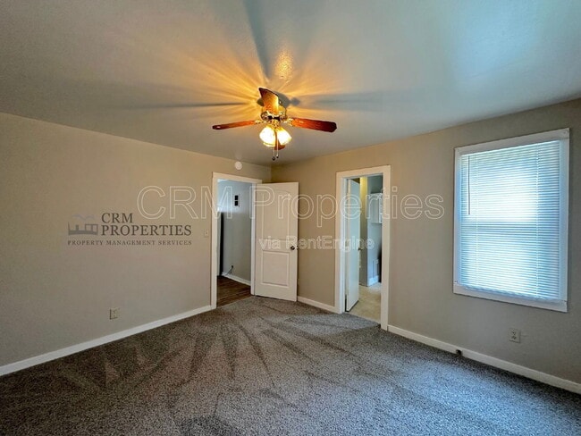 Building Photo - 1519 N Purdum St