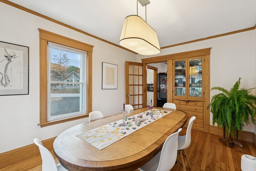 Building Photo - 38 Ocean House Rd